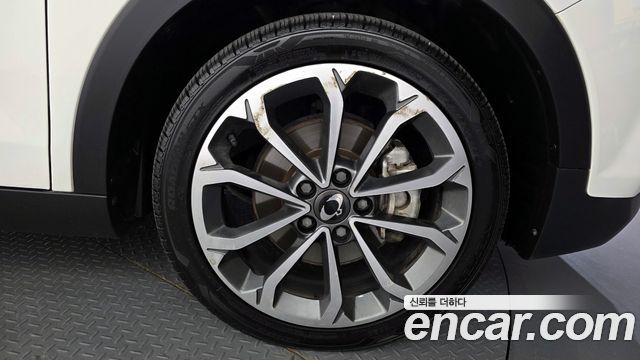 Ssangyong TIBOLI из Кореи Encar