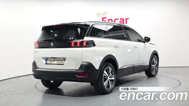 Peugeot 5008 из Кореи Encar