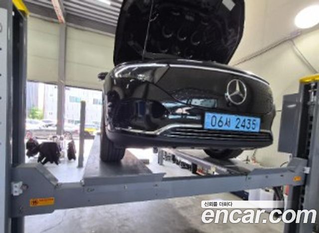 Mercedes-Benz EQA из Кореи Encar