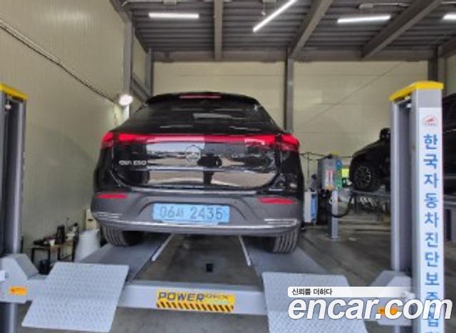 Mercedes-Benz EQA из Кореи Encar
