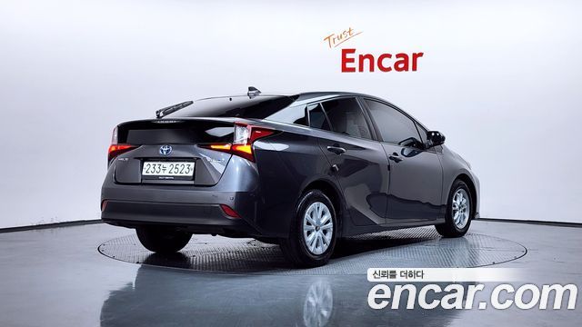 Toyota Prius 1.8 — пробег 161 134 км