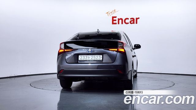 Toyota Prius 1.8 — пробег 161 134 км