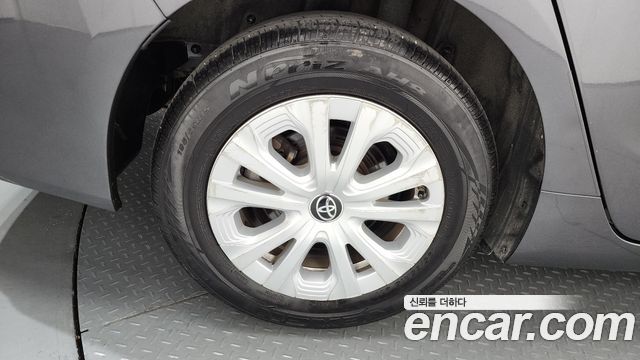 Toyota Prius 1.8 — пробег 161 134 км