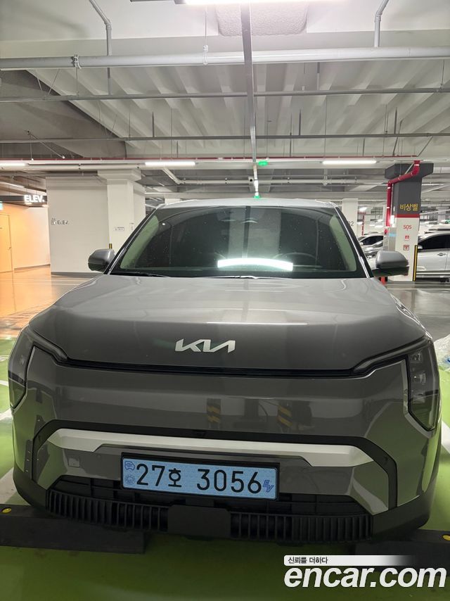 Kia EV3 из Кореи Encar