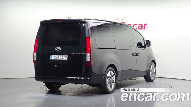 Hyundai Staria из Кореи Encar