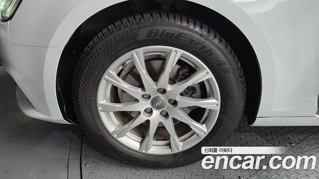 Audi A4 из Кореи Encar
