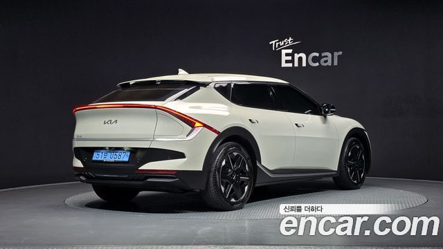 Kia EV6 из Кореи Encar