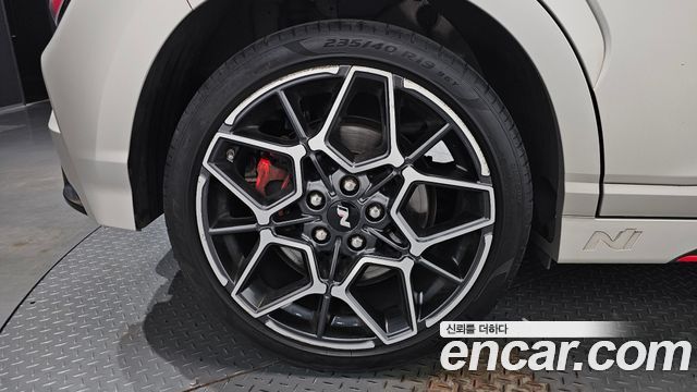 Hyundai Kona из Кореи Encar