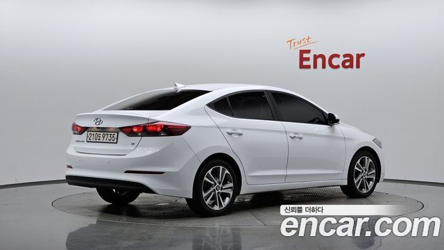 Hyundai AVANTE из Кореи Encar