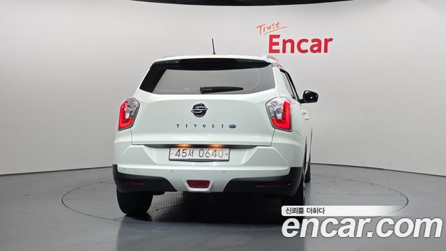 Ssangyong TIBOLI из Кореи Encar