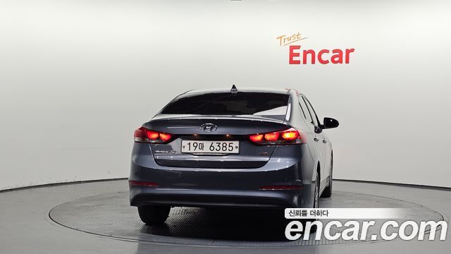 Hyundai AVANTE из Кореи Encar