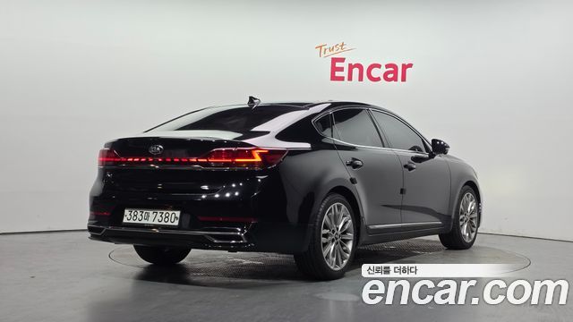 Kia K7 из Кореи Encar