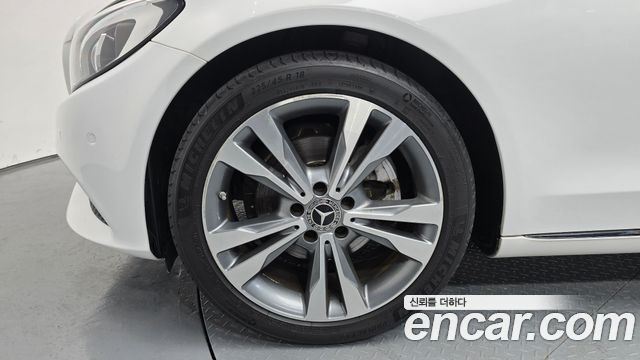 Mercedes-Benz C-Class из Кореи Encar