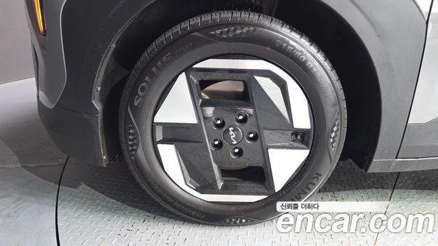 Kia EV3 из Кореи Encar