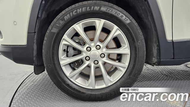 Jeep Cherokee из Кореи Encar