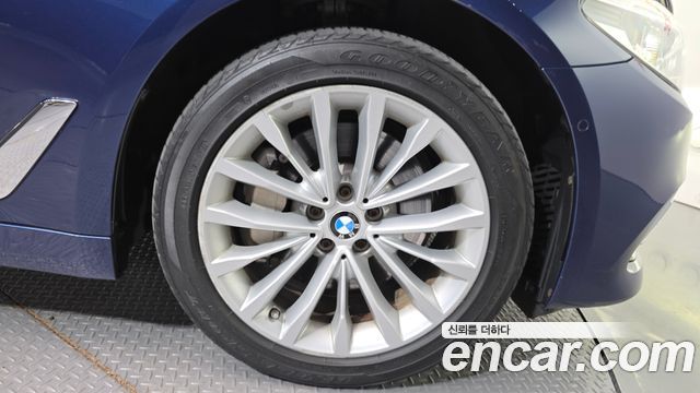 BMW 5-Series из Кореи Encar