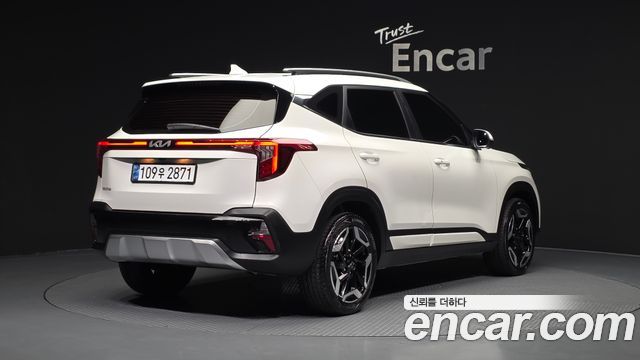 Kia Seltos из Кореи Encar
