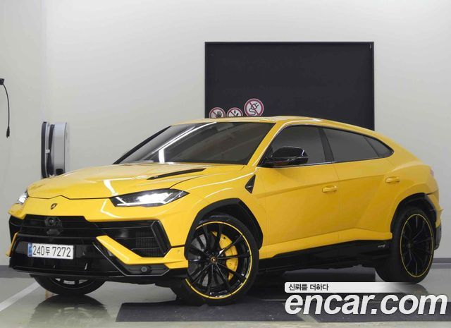 Lamborghini Urus из Кореи Encar