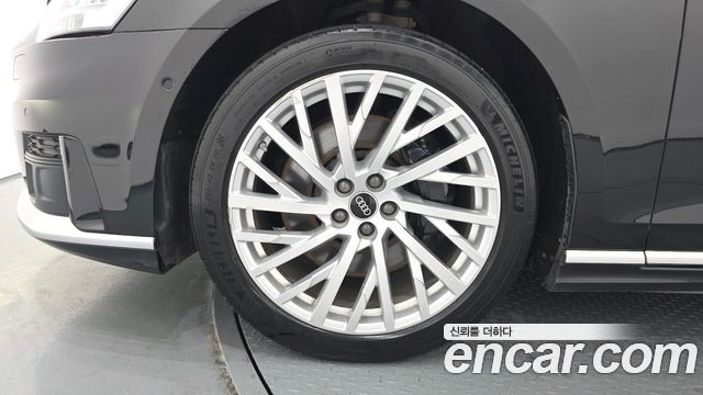 Audi A8 из Кореи Encar