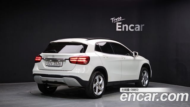 Mercedes-Benz GLA-Class из Кореи Encar