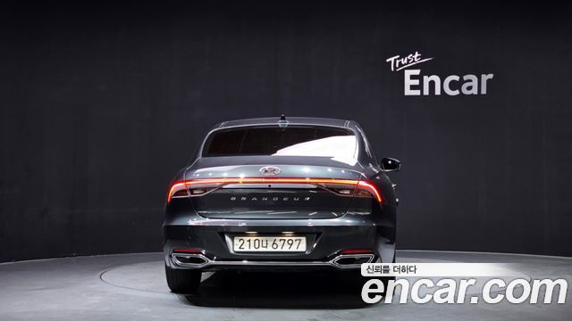 Hyundai Grandeur из Кореи Encar
