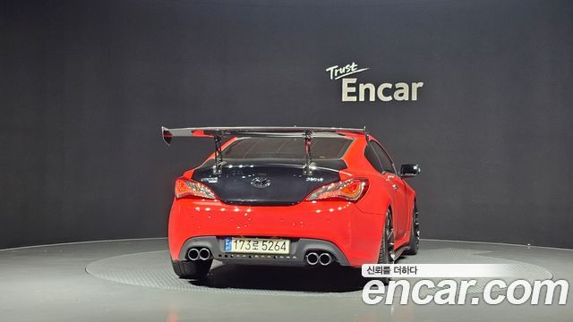 Hyundai Genesis из Кореи Encar