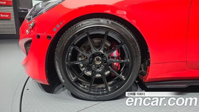 Hyundai Genesis из Кореи Encar