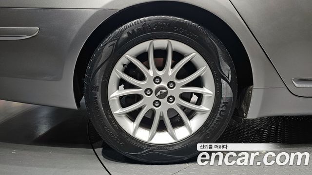Hyundai Genesis из Кореи Encar