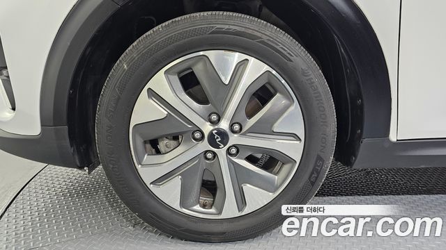 Kia Niro Earth — пробег 117 592 км — фото 5 из 5