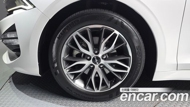 Kia K5 из Кореи Encar