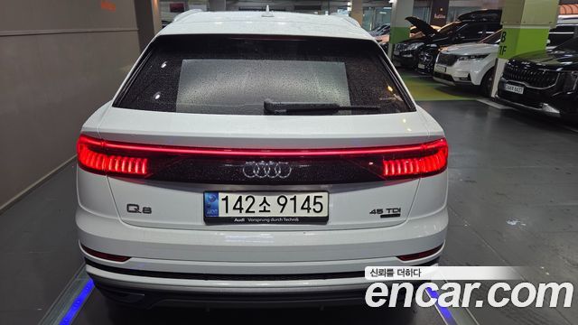 Audi Q8 45 TDI Quattro Premium — пробег 109 375 км — фото 5 из 5