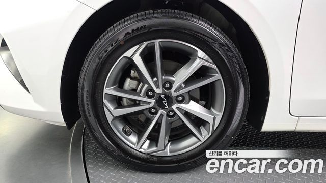 Kia K3 из Кореи Encar