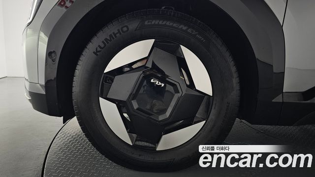 Kia EV9 из Кореи Encar