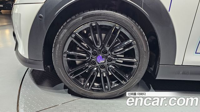 Mini Cooper из Кореи Encar