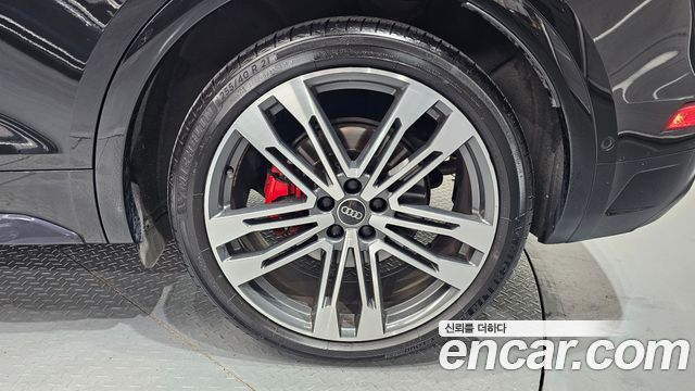 Audi SQ5 из Кореи Encar