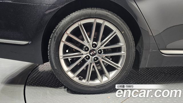 Kia K9 из Кореи Encar