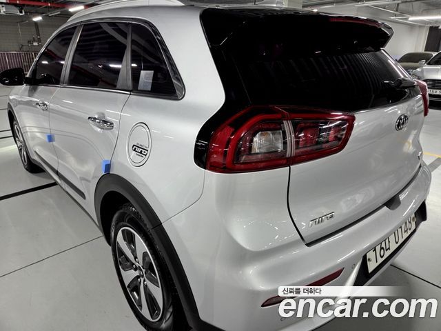 Kia Niro из Кореи Encar