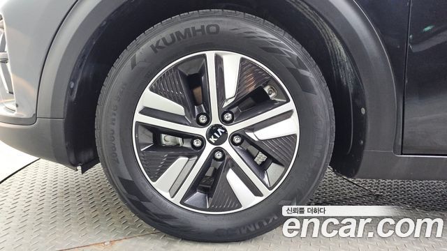 Kia Niro из Кореи Encar
