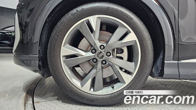 Audi Q4 e-tron из Кореи Encar
