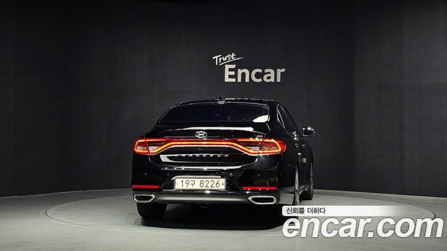 Hyundai Grandeur из Кореи Encar