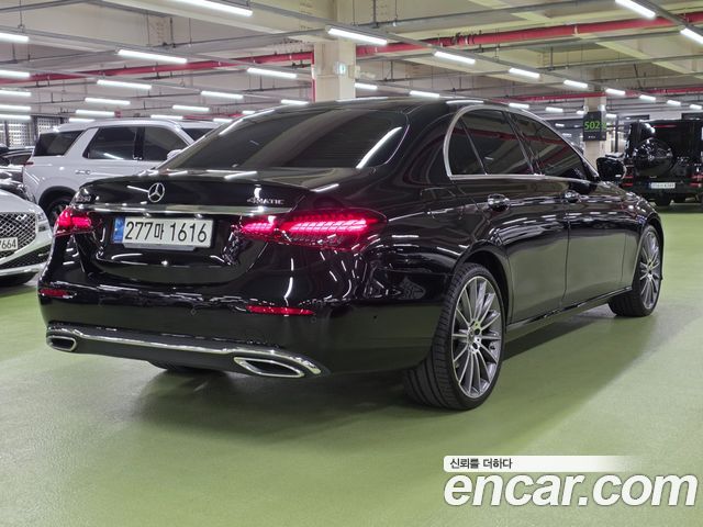 Mercedes-Benz E-Class из Кореи Encar