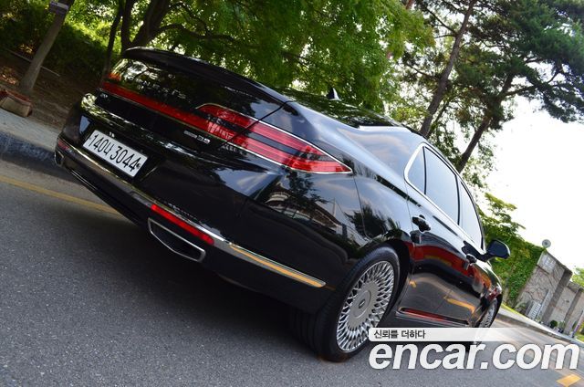 Genesis G90 из Кореи Encar