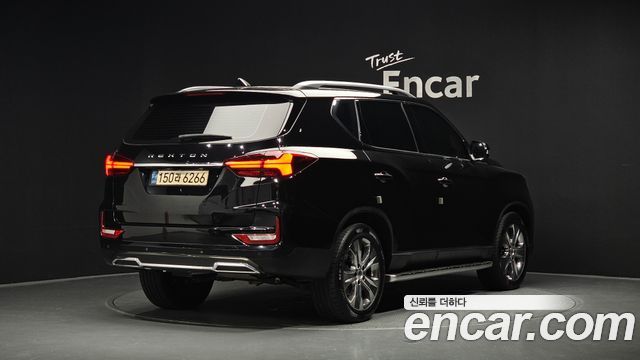 Ssangyong Rexton из Кореи Encar