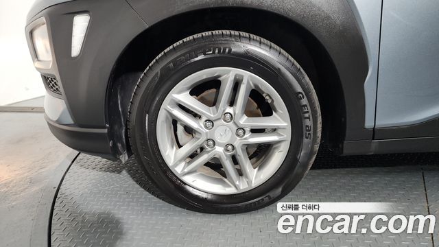 Hyundai Kona из Кореи Encar