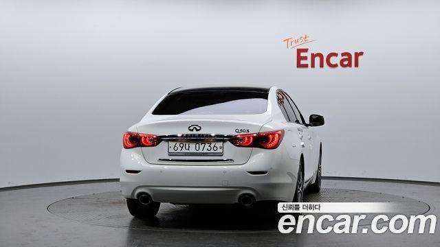 Infiniti Q50 из Кореи Encar