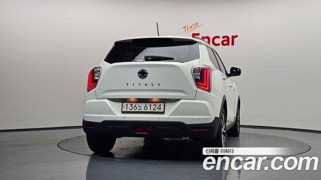 Ssangyong TIBOLI из Кореи Encar
