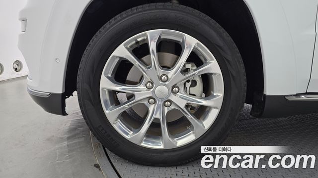 Jeep Cherokee из Кореи Encar