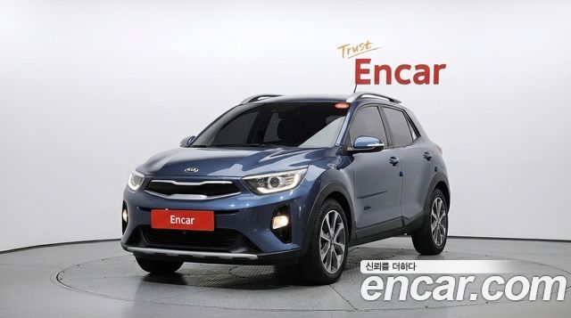 Kia Stonic из Кореи Encar