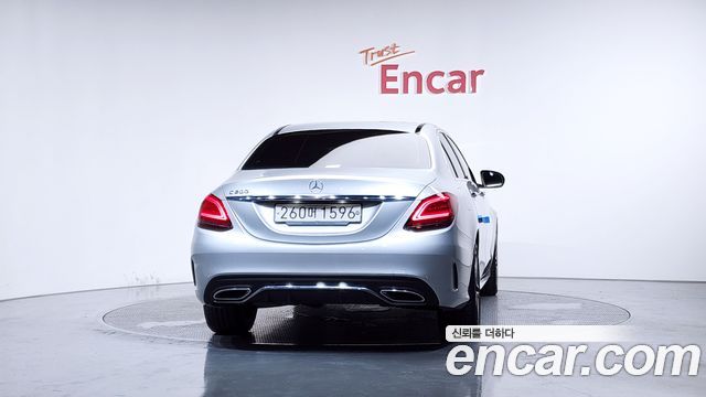 Mercedes-Benz C-Class из Кореи Encar