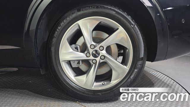 Genesis GV70 из Кореи Encar